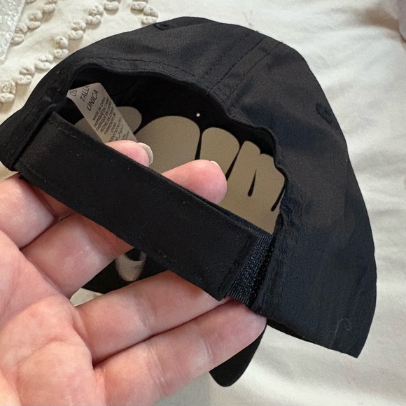 Alo Off Duty Hat NWOT - Picture 3 of 4